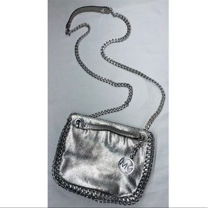 SOLD! Michael Kors Chelsea Leather Shoulder Bag